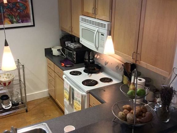 00b0b_jvDQIIuF05q_1200x900