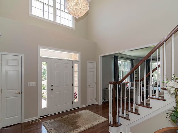 5th image of 2322 Crystal Mile Ct