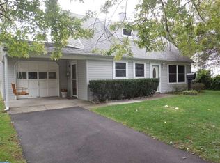 562 Wilk Dr, Morrisville, PA 19067