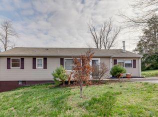 4238 Plummer Dr, Knoxville, TN 37918