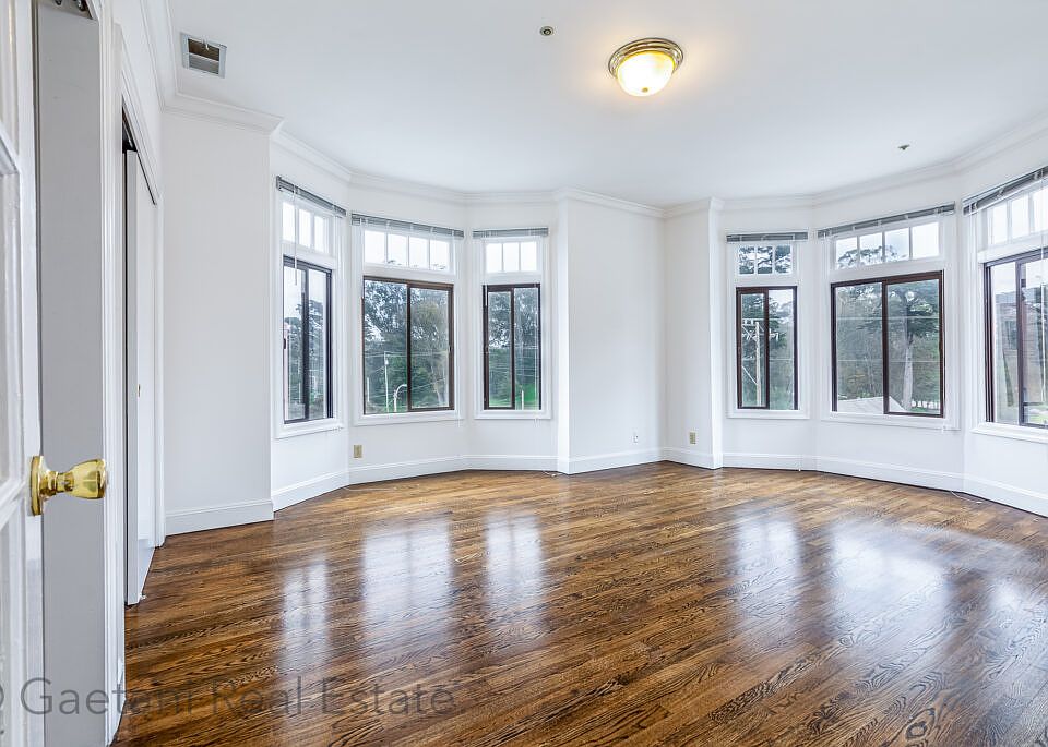 1st image of 3100 Fulton St APT 12