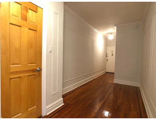 Rented by Compass | media 18