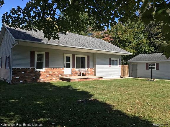 3rd image of 4238 Maes Dr