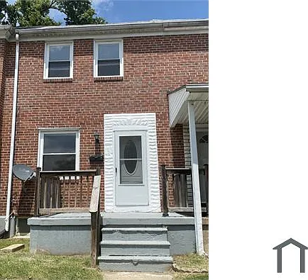 4 bed, $2,900 — Photo 2