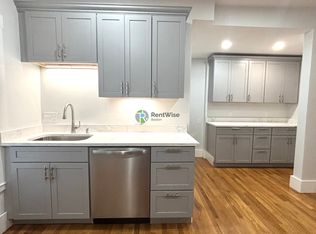 1 Boline Pl #1, Woburn, MA 01801