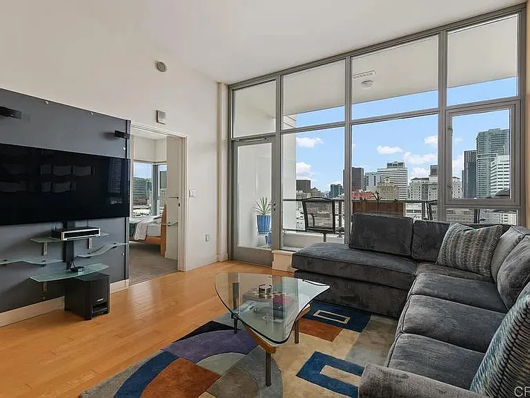 575 6th Ave #1301 — Photo 6