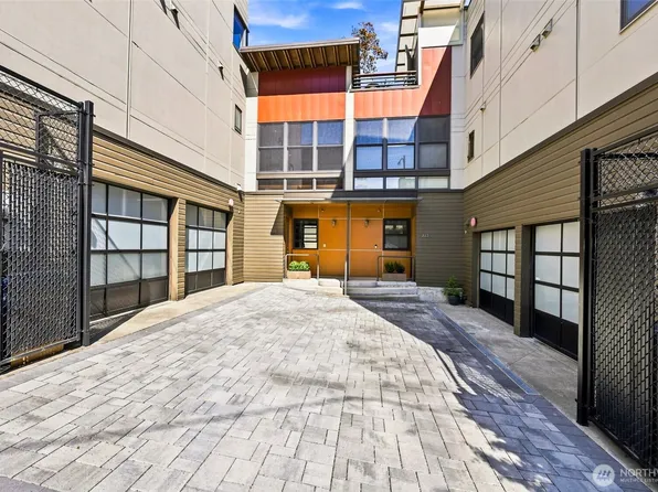 611 Fawcett Avenue, Tacoma, WA 98402