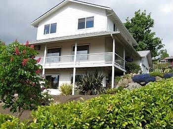 1st image of 4945 E Hillcrest Dr