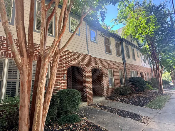 700 Bennett St, Greenville, SC 29609