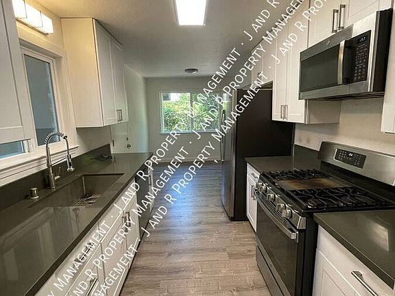 4th image of 7515 Alma Vista Way