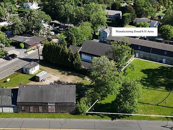 2nd image of 34 King St