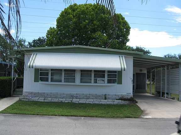 2nd image of 3150 NE 36th Ave Lot 121