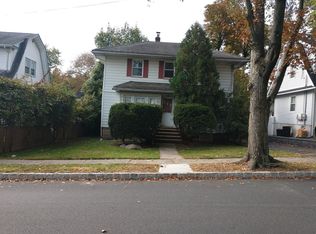 4 Hollywood Ave, Montclair, NJ 07042