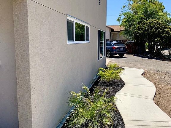2nd image of 642 Amador St