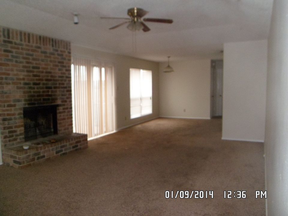 1st image of 1052 Mitchell Ln