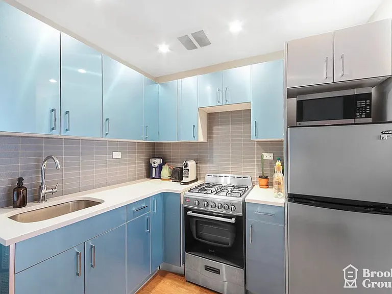 650 Marcy Ave #5 — Photo 2