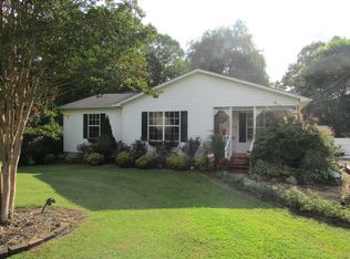 33 Burnt Orchard Cir, Palmer, TN 37365