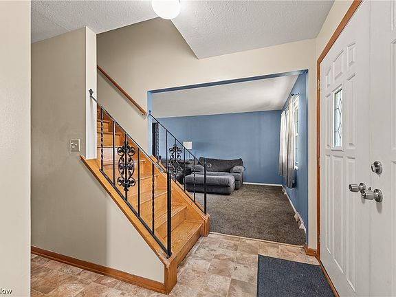 5th image of 19522 Marwood Ave