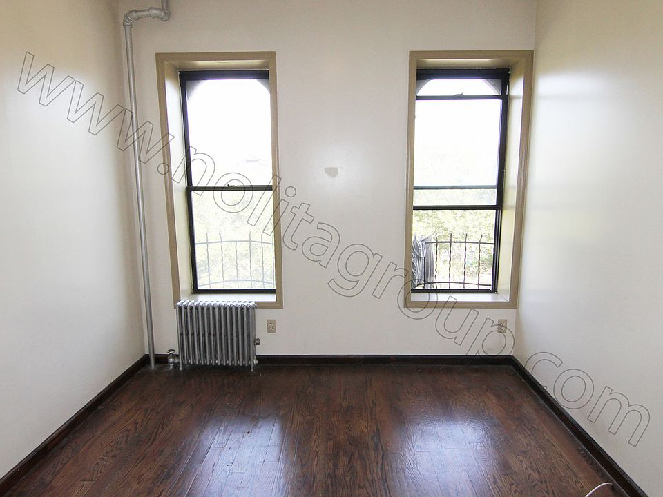 2nd image of 81 Chrystie St APT 4E