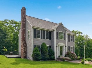 23 Peaslee Crossing Rd, Newton, NH 03858