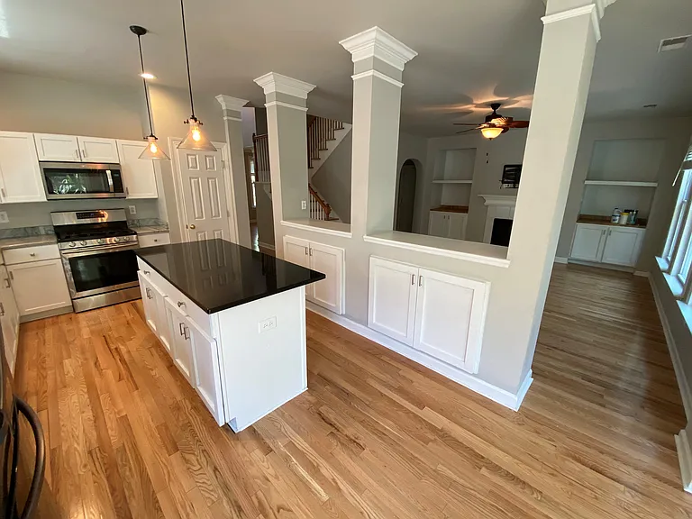 183 Scott St — Photo 8