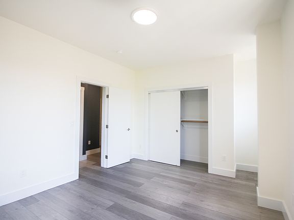 5th image of 555 Buena Vista Ave W #305