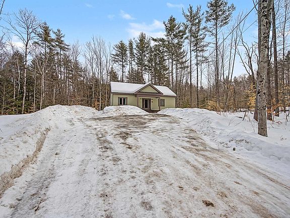 2nd image of 297 Nutting Road
