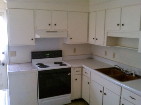 4th image of 121 Tandy Dr APT C