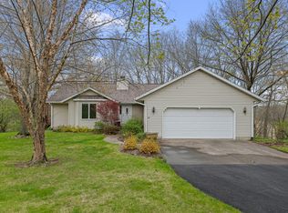 2511 136th Avenue Ct W, Milan, IL 61264