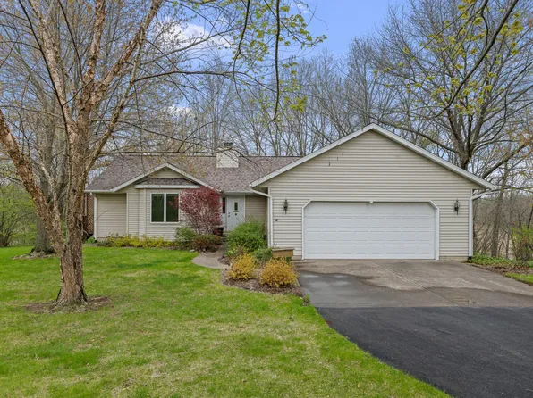 2511 136th Avenue Ct W, Milan, IL 61264