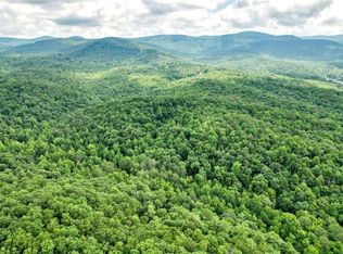 Trt A Cascade Dr, Jasper, GA 30143