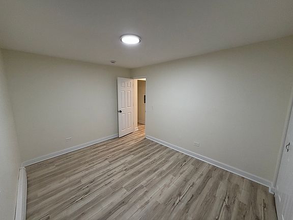 4th image of 523 Wimbleton Dr #1A