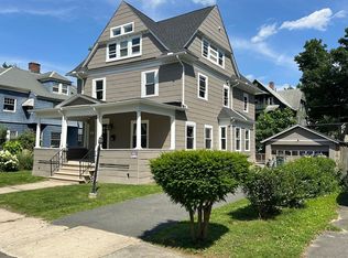 21 Mountainview St, Springfield, MA 01108