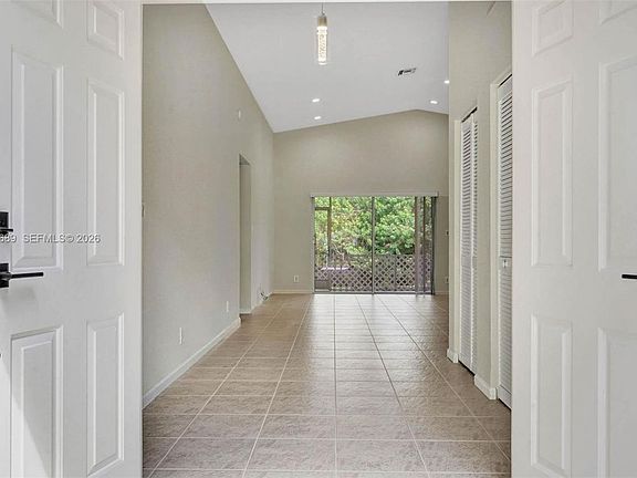 5th image of 10219 NW 48th Mnr