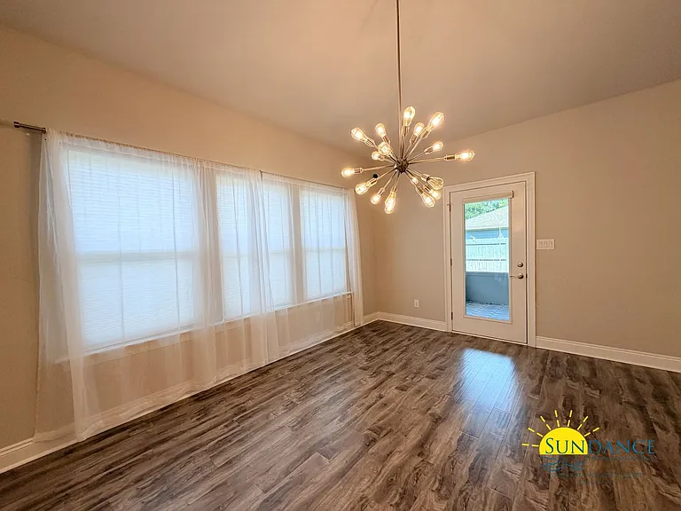 2510 Tree Feather Ct — Photo 10