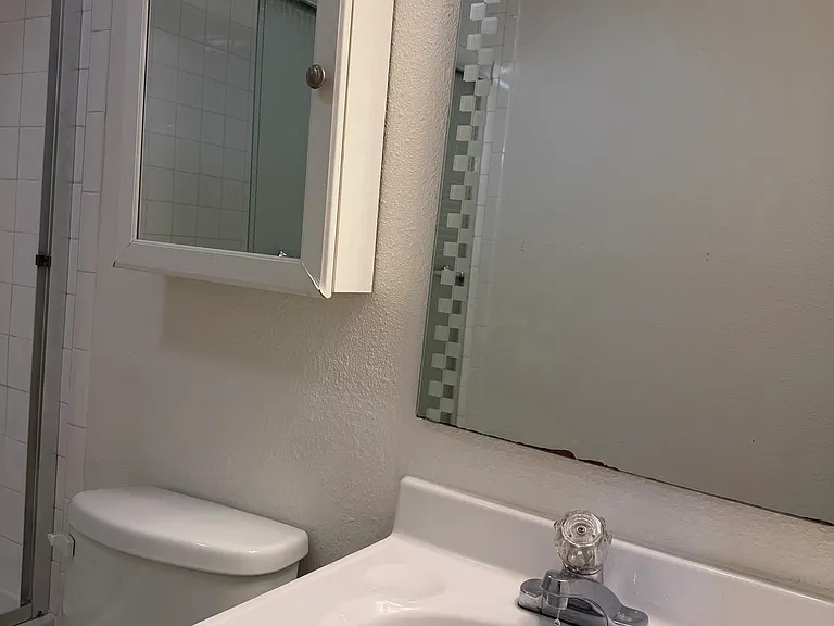 274B Athol Ave — Photo 13