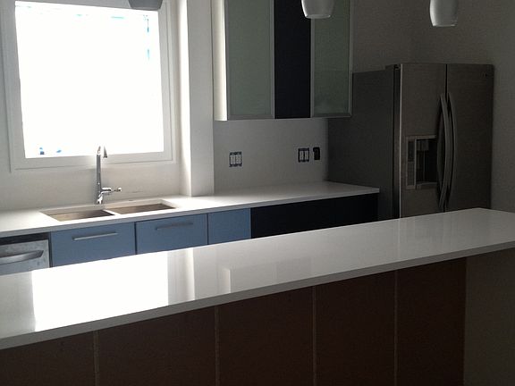5th image of 2651 1st Ave S