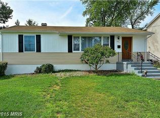 6801 Beechview Dr, Falls Church, VA 22042