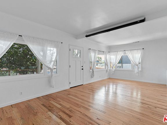 5th image of 6425 N Figueroa St
