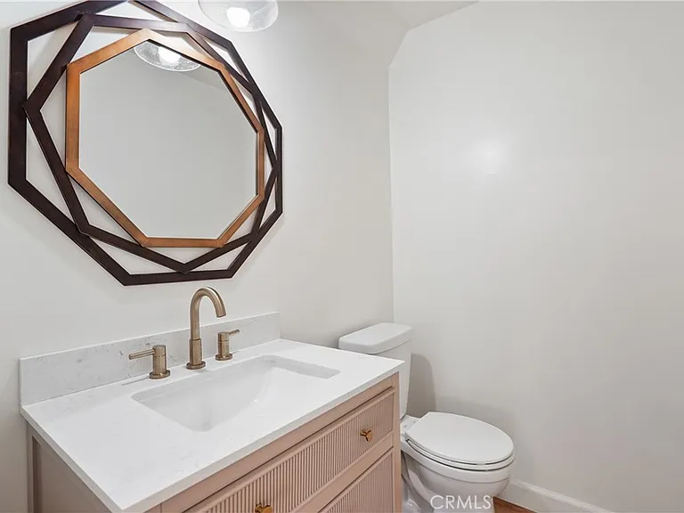 4957 Vejar Dr — Photo 17