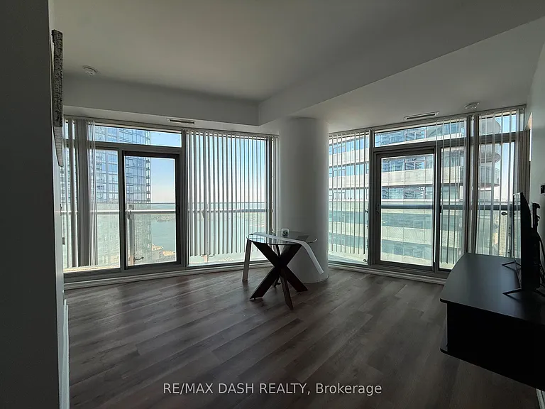 14 York St #4905 — Photo 5