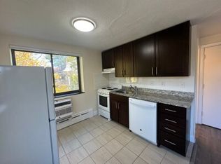 15-18 Chester St #37A, Cambridge, MA 02140