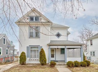 103 S Hazel St, Glenwood, IA 51534