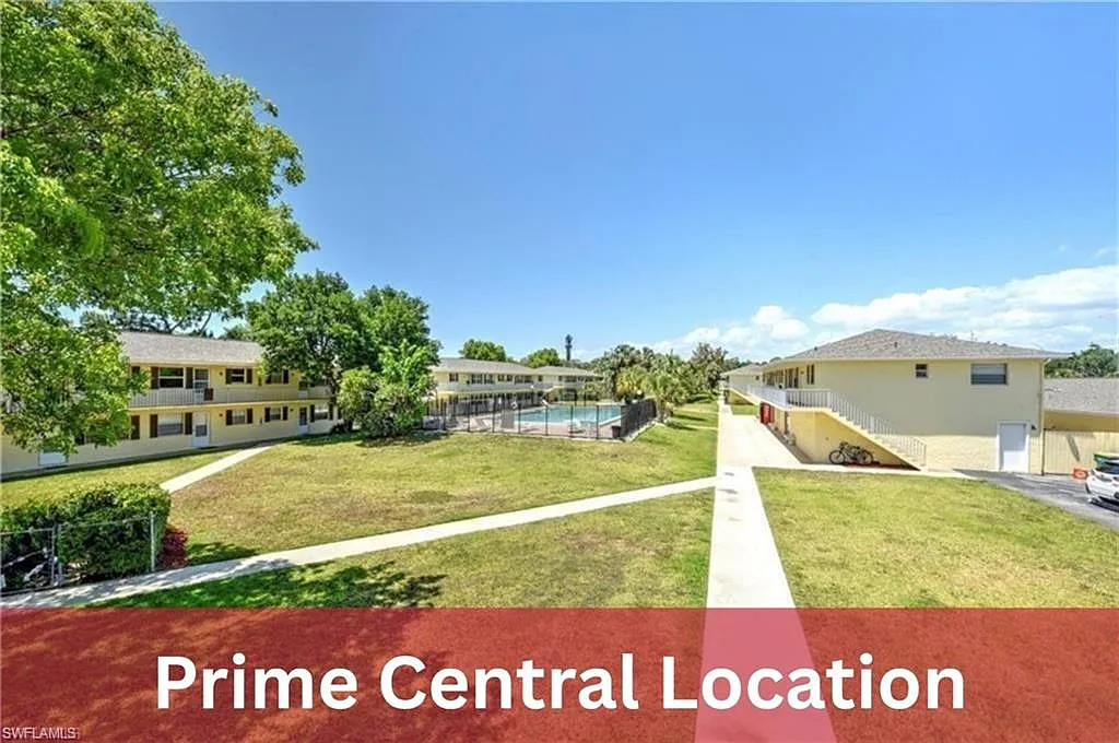 2 bed, 1.0 bath, 780 sqft, $1,900 — Photo 1
