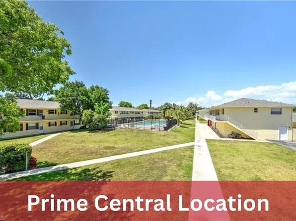 3325 Airport Rd N, Naples, FL