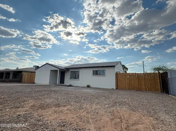 2102 S Kelvin Stra, Tucson, AZ 85713