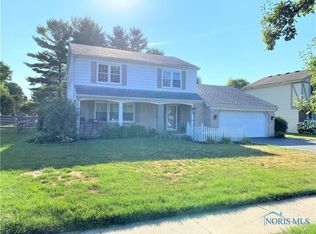 6016 Brainard Dr, Sylvania, OH 43560