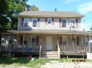 571 Mill Rd, Coram, NY 11727