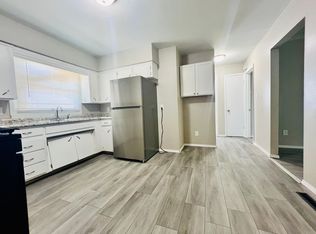 238 Palmer Dr #C, Waterloo, IA 50702