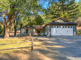 4716 Kane Creek Rd, Central Point, OR 97502